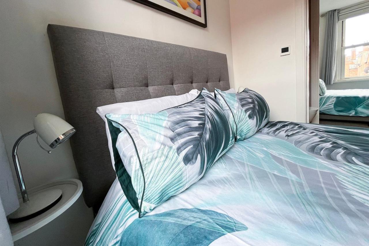 The Coffee Pot Cottage In Town Centre Free Parking Стратфорд-апон-Эйвон Экстерьер фото